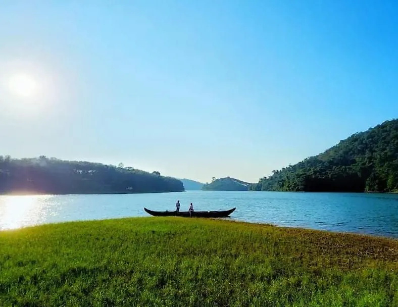 Neyyar Heritage Inn - Home Stay , Trivandrum Thiruvananthapuram Δωμάτια σε οικογενειακή κατοικία