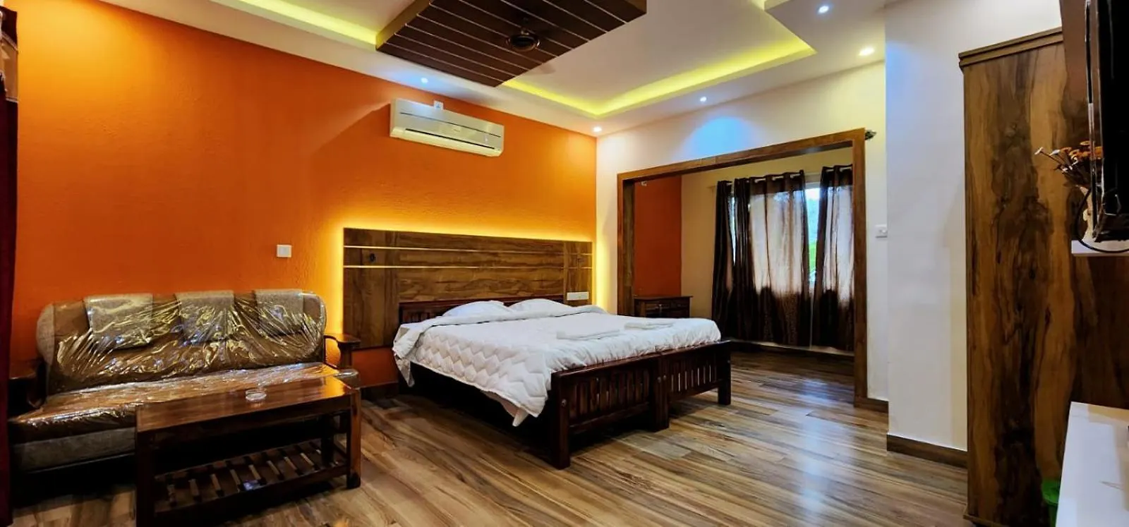 Homestay Neyyar Heritage Inn - Home Stay , Trivandrum Thiruvananthapuram